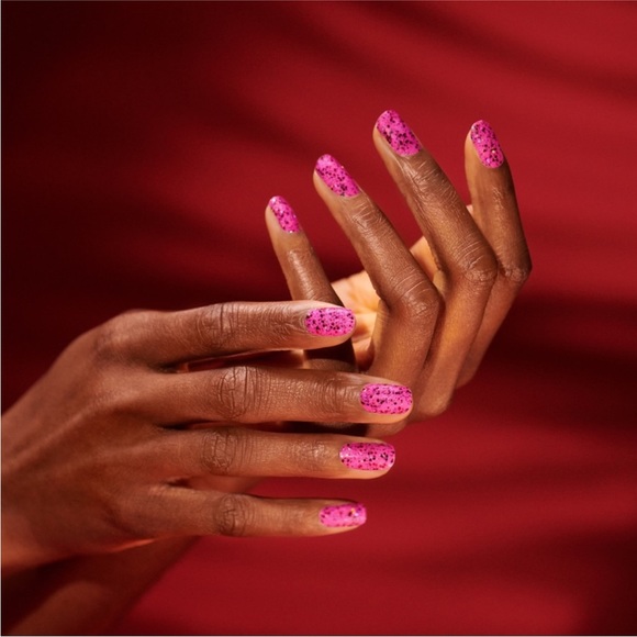 *Retired* Color Street: Exes and Oh’s | Valentine’s Day Pink Glitter Red Silver - Picture 6 of 13